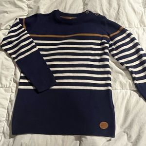 Boys dressy sweater. Perfect for fall or holidays! Size 8-10 big boys.